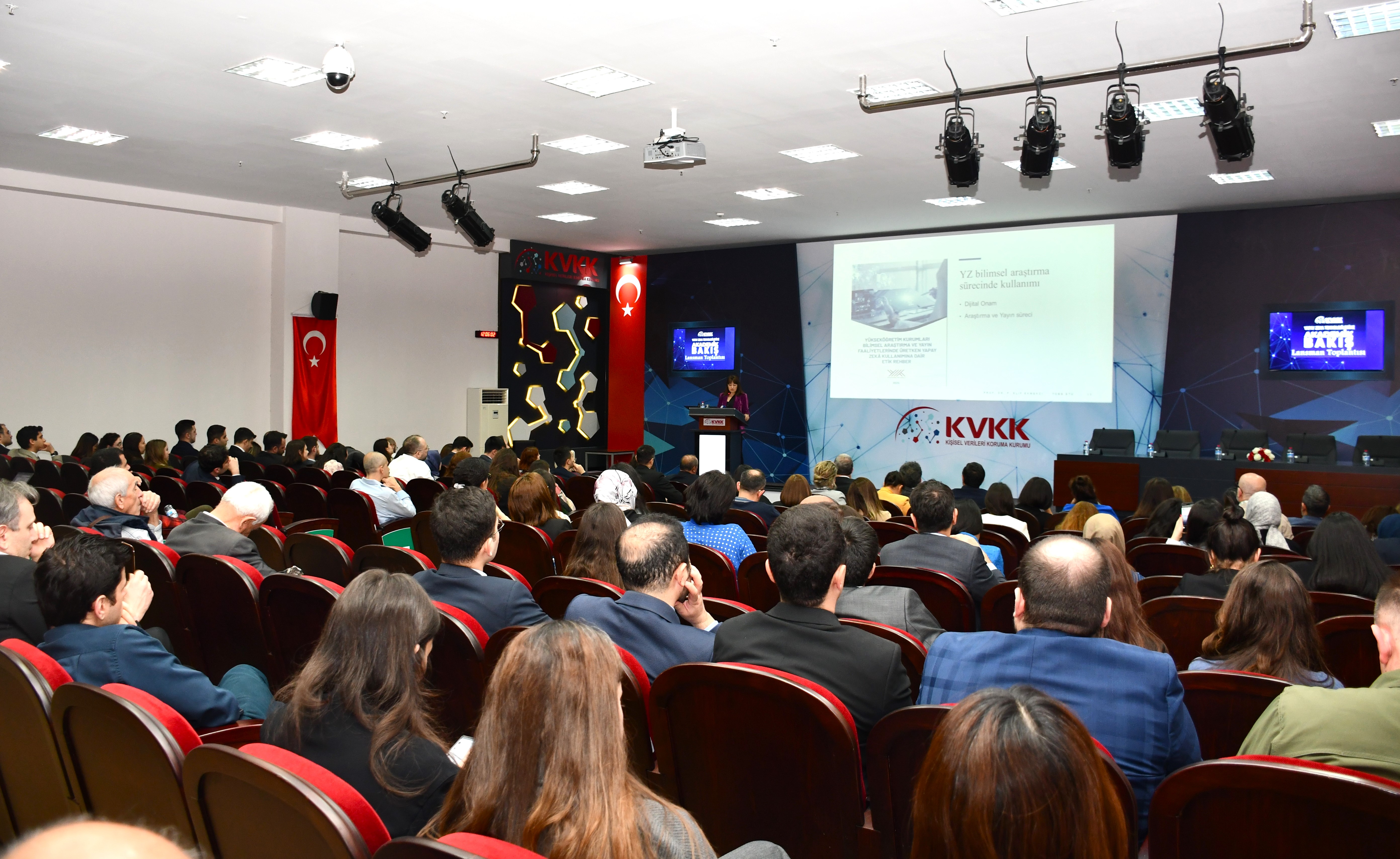 “Yapay Zekâ Teknolojilerine Akademik Bakış” Kitabı Tanıtım Toplantısı Gerçekleştirildi